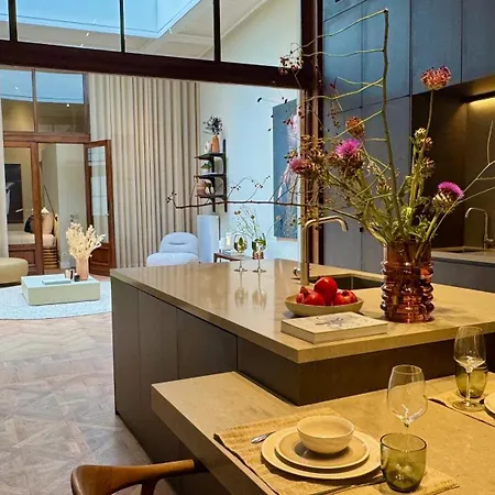 Apartment De Gulden Poorte, A Lxryhome Collection