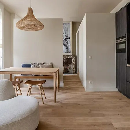 De Gulden Poorte, A Lxryhome Collection * Anvers